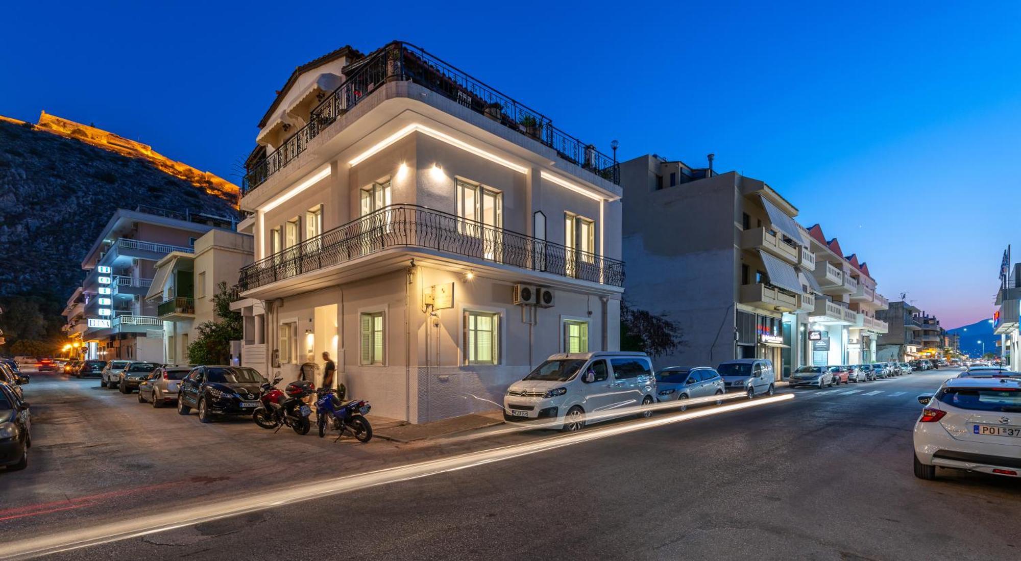 Casa Navarino By Immobilis นาฟปลิโอ ภายนอก รูปภาพ